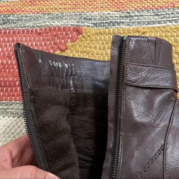 Genuine leather brown high-heeled booties size 39EU (8.5 US) - Picture 14 of 14